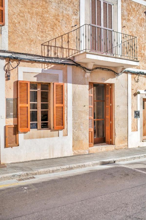 Charmantes Und Modernes Stadthaus Casa Corazon Santanyí Exterior foto